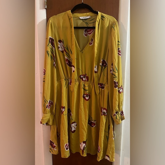 Justfab Long Sleeve Mustard Yellow Floral Dress Size XL - Picture 2 of 4